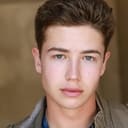 Garrett Ryan als Young Josh