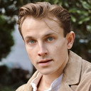 Reilly Walters als Todd