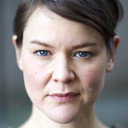 Malin Güettler als Annika