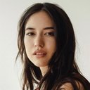 Sonoya Mizuno als Araminta Lee