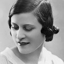 Paule Launay als (uncredited)