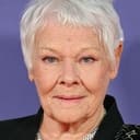 Judi Dench als Self