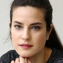 Ceyda Olguner als Dilruba