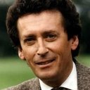 Robert Powell als Rupert 'Wolf' Wolfsen