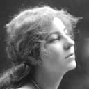 Louise Vale als Fanny Meyer