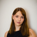 Natalia Galocha als Mujer primitiva