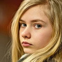 Lotte Hanné als Lilie Hansen