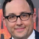 P.J. Byrne als Panicked Newsroom Staffer