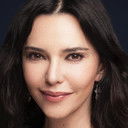 Hande Ataizi als Mağdure