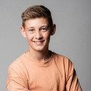 Shayle Simons als Zuma (voice)