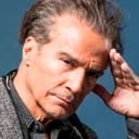 René Casados als Eduardo Mendoza Castro