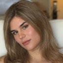 Sadie Sorensen als Interviewee/ Portraying Self/Actress/Model