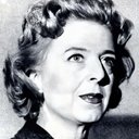 Laura Adani als Baronessa