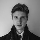 Michael Velykorodnyy als Passerby