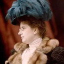 Marguerite Lumière als Self