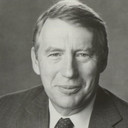 Robert MacNeil als Robert MacNeil