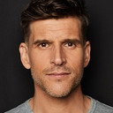 Osher Günsberg als Self - Host
