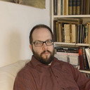 Miklós Horváth als Lieutenant Miklósi