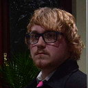 Ryan Hill als Tony