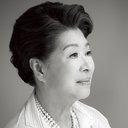 엄앵란 als Poetess