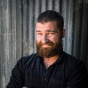 Sam Monaghan als Ethan