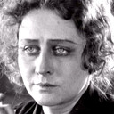 Валентина Куинджи als Natasha, Los' Wife (as Vera Kuindzhi)