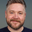 Grant O'Rourke als Russell