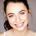 Ivy Latimer als Linda Conway