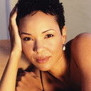 Denice Sealy als Betty