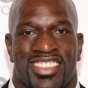 Thaddeus Bullard als Titus O'Neil