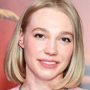Марина Васильева als Olya