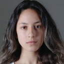 Lily Morett als Niña Extranjera