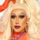 Samantha Ballentines als Self (archive footage)