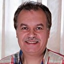Gamal Farag als مأمور السجن