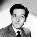 Antonio Passy als Otorrino