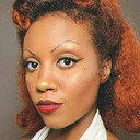 Miss Black Divine als Ana