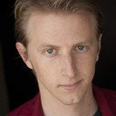 Andrew Eiden als Sam Savage