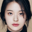 신도현 als Chun Sae-na