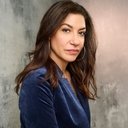 Arianna Ortiz als Miss Petersen