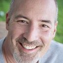 Allen Arnold als Lionel