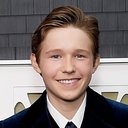 Luke David Blumm als Little Tate