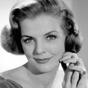 Marjorie Lord als Virginia Allen