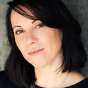 Tatiana Hotere als Lynda