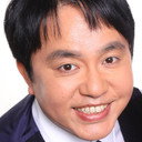 柳原哲也 als Densuke Aburaya (voice)