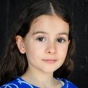 Isla McRae als Yancy Street Kid