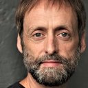 Daniel Knight als Casting Director