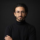 YAHYA EL MOUAHHID als The Businessman