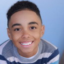 Lorenzo Ross als Additional Voices (voice)