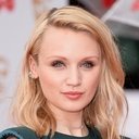 Emily Berrington als Katie