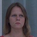 Séverine Caneele als Domino